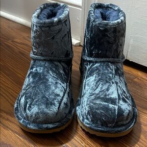 UGG Kids' Velvet Blue Boots